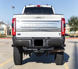 Ford F-350 Super Duty King Ranch Crew Cab 4x4 2024, Gasolina, Bajo Kilometraje - Product Image 4