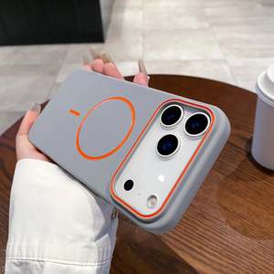 Custodia Magnetica in TPU per iPhone 14 Plus 13 Pro Max, Stile Ins con Design Smerigliato Opaco Morbido, Vendita al Dettaglio - Product Image 5