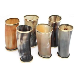 Verre à boire en corne de buffle véritable, écologique, fait main, design classique, pour vin et bière, vente directe usine, styles personnalisés, très demandé - Product Image 1