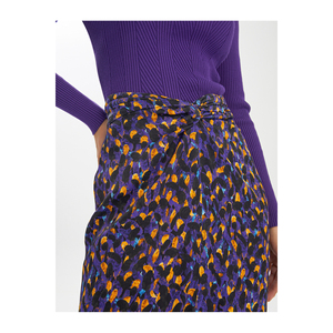 Falda Midi Estampada con Detalle en la Cintura de Viscosa para Mujer BGN Modelo W24S369 - Product Image 5