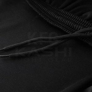 Nuevo Conjunto de Uniforme de Fútbol Personalizado con Logotipo Impreso, 100% Poliéster, de Secado Rápido, Incluye Camiseta y Pantalones Cortos, Apto para Pedidos de Equipos de Adultos - Product Image 6