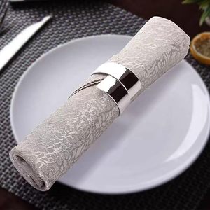 Rond de serviette élégant en métal et papier Décor de table parfait pour diverses occasions Décor de table à manger - Product Image 2