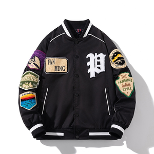 Chaqueta de Béisbol de Alta Calidad con Logotipo Personalizado de Fábrica OEM, Chaqueta Varsity de Algodón Estándar para Hombre, Bordado a Máquina, Ropa para Exteriores - Product Image 3