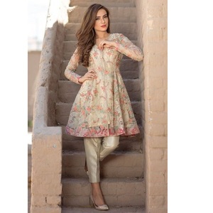 Fabolous-vestido blanco paquistaní, modelo 2021, traje de césped muy bonito y brillante - Product Image 4