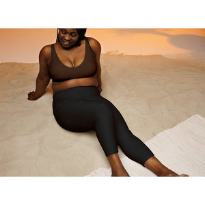 XXL Leggings Yoga Capri a vita alta abbigliamento sportivo traspirante con Push-up e modellatura con pantaloni da allenamento lunghi fino alla caviglia taglie forti - Product Image 1