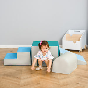 HOMCOM Ensemble de 4 blocs de construction modulaires multicolores en plastique souple pour enfants de 1 à 3 ans - Product Image 2