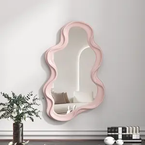 Matériaux écologiques Lignes de vague élégantes Design Miroir de maquillage mural de décoration chaud et sans ongles