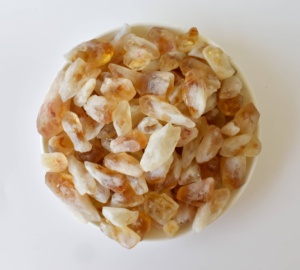 Cristaux de citrine brute naturelle de 1 kg, pierres de qualité supérieure pour la méditation et la décoration, prix de gros. - Product Image 1