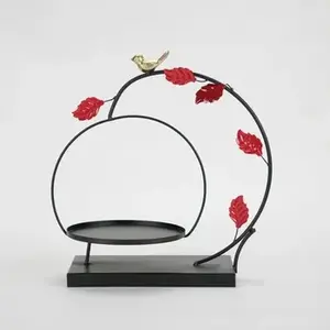 Dernier présentoir à gâteaux avec cristal perlé acier Support à gâteaux design Vente en gros de haute qualité Support à gâteaux classique et élégant - Product Image 4