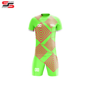 Uniformes de football respirants et confortables en polyester 100% Services OEM Formation de football Uniforme de football en gros - Product Image 3