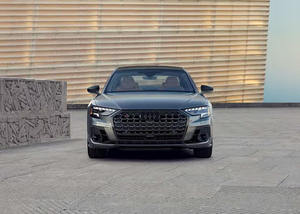 Audi S8 2022 légèrement utilisée, propre et en parfait état - Product Image 4