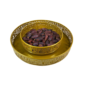 Bandeja de Ramadán de diseño atractivo en metal dorado pulido para servir frutos secos y dátiles, accesorio islámico. - Product Image 2