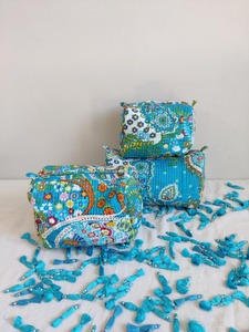 Sac de rangement pour maquillage en coton fait main, bleu ciel, écologique, grande capacité, imprimé au bloc, fermeture éclair, durable, imperméable - Product Image 3