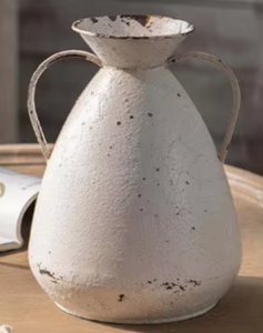 Vase en métal artisanal nordique haut de gamme Acube Industries, blanc vieilli - Élégance simple pour mariage, pendaison de crémaillère - Product Image 1