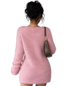 Robe pull en tricot rose personnalisée pour femmes, col en V, manches longues, douce et moelleuse, chaude pour l'hiver, mode, OEM, vente en gros, fabrication sur mesure - Product Image 2