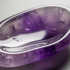 Piedra de pulgar de amatista hecha a mano, cristal de bolsillo para decoración del hogar - Product Image 3