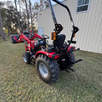 TRACTOR CARGADOR MAHINDRA 2126 DE ALTO RENDIMIENTO, 25.3 HP, 4X4, MOTOR DIÉSEL DE 3 CILINDROS, SISTEMA DE TRANSMISIÓN HIDROSTÁTICA DE 3 RANGOS EN VENTA