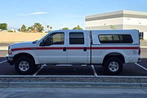 F250 SuperDuty XL.T CrewCab d'occasion en parfait état, modèle 2001 - Product Image 5