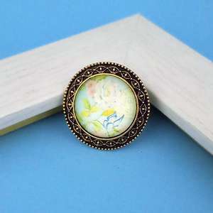 แหวนสวมนิ้วประดับเพชรแบบปรับได้ลายดอกไม้สีทองโบราณประดับด้วย1505555เพชรเจียระไนแบบทันสมัย - Product Image 1