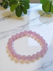Amayra Cristal de qualité supérieure Pierre semi-précieuse artisanale Pierre précieuse extensible Quartz rose Bracelet Chakra Bracelet en cristal naturel - Product Image 5