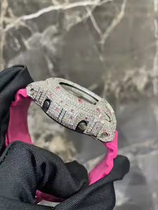 นาฬิกาผู้ชายดิจิตอลเพชรมอยส์ซอไนต์ส่องแสงชั่วนิรันดร์ดีไซน์สายยางที่ทันสมัยพร้อมสัมผัสที่หรูหรามีสไตล์ - Product Image 5