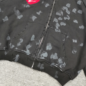 Sudadera con Capucha Personalizada Estilo Urbano, 100% Algodón, Corte Regular, Bordado con Pedrería, Estilo Invernal para Hombre - Product Image 4