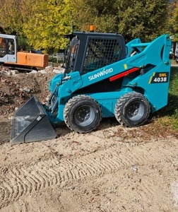 Minicargadora Compacta Sunward Earthmoving SWL4038 de 1 Tonelada para Jardinería y Agricultura - Product Image 4