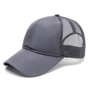 หมวกเบสบอลผ้าฝ้าย 100% สีพื้นแบบกำหนดเอง ปรับขนาดได้ด้วยตัวล็อค  ขั้นต่ำในการสั่งซื้อน้อย ดีไซน์เรียบแบบ 7 แผง ใช้ได้ทุกเพศ เหมาะสำหรับกิจกรรมกลางแจ้งทุกฤดู - Product Image 3