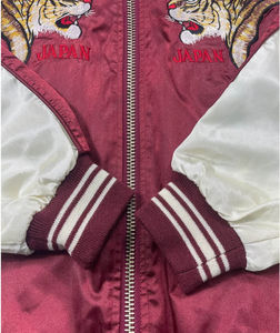 Chaqueta universitaria de satén de béisbol de alta calidad para hombre con parche de letras bordado nueva chaqueta de invierno transpirable de moda - Product Image 4