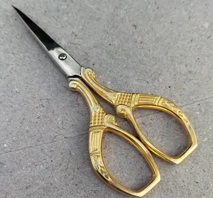 Tijeras de uñas doradas, cortador de hilo, herramienta de bordado, Mini tijeras de costura