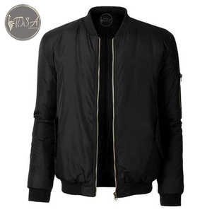 Chaqueta Varsity con Capucha para Hombre, Superventas, Personalizable, Impermeable, Cortavientos, Reversible, Ecológica, con Cuello Alto y Letras - Product Image 1