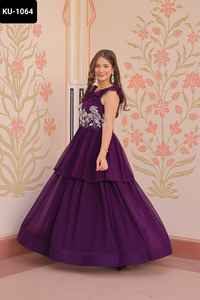 Las mujeres de nueva moda usan vestidos de fiesta y Festival de anarkali de lujo con hermoso trabajo de bordado de cuentas y patrón de lujo - Product Image 5