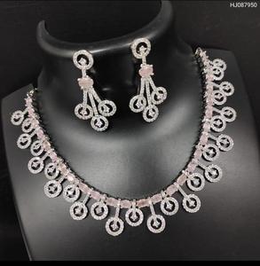 Conjunto de Collar y Pendientes de Piedra con Diseño Elegante y Brillante Cristal para Mujer, Joyería de Moda para Fiestas - Product Image 1