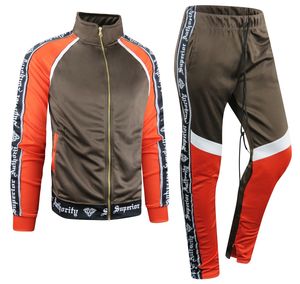 Vente en Gros de Vêtements de Sport Unisexe de Qualité Supérieure pour Hommes Streetwear Vêtements d'Hiver avec Logo Personnalisé Ensemble de Survêtement avec Option Taille Plus - Product Image 6