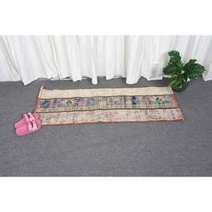 Alfombra turca beige vintage de 1,4X4 pies, diseño clásico de retazos de lana hecho a mano con respaldo de látex para sala de estar o dormitorio - Product Image 4