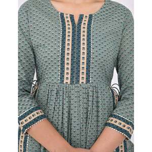 Green <b>Block</b> <b>Printed</b> Cotton Salwar Kameez Pant Set - Product Image 2