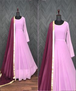 Lehenga choli เสื้อเบลาส์ออกแบบโดยดีไซเนอร์ชาวอินเดียชุดแต่งกายแบบดั้งเดิมในตลาด - Product Image 4