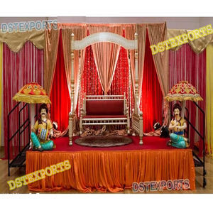Rajasthani Sangeet escenario columpio y estatuas boda evento Mehndi Sangeet escenario accesorios boda Mehndi escenario con estatuas de Rajasthani - Product Image 1