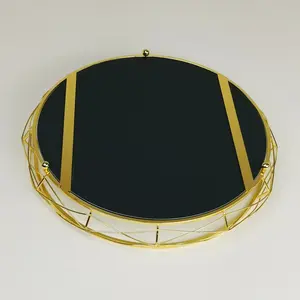 Bandeja de Metal Moderna Hecha a Mano para Diseñadores, Bandeja de Metal Brillante, Bandeja con Acabado Mate, Venta al por Mayor, Fabricada por Zahid Exports, Gran Mayorista - Product Image 2