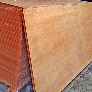 Fournisseur sélectionné de premier ordre Contreplaqué pour plancher de conteneur standard 28 mm E0 Formaldéhyde 1 an Première classe Surface lisse Droite Vietnam - Product Image 4