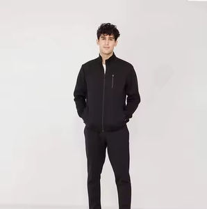 Pull en coton personnalisé de grande taille pour hommes Survêtement vierge de haute qualité avec poche Ensemble de survêtements décontractés de style Streetwear - Product Image 1