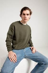 Venta al por mayor de cuello redondo sudadera de gran tamaño 440gsm sudadera de lana de algodón de peso pesado gota hombro sudadera en blanco para los hombres - Product Image 5