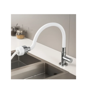 Buse d'aérateur de robinet en silicone blanc pivotante et économiseuse d'eau - Product Image 2