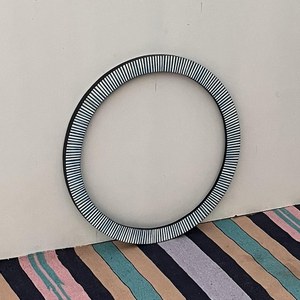 Espejo de Pared Moderno Hecho a Mano con Incrustaciones de Hueso, Ecológico y Duradero, Espejo Decorativo de Lujo para Villas, Resorts y Hoteles Boutique - Product Image 6