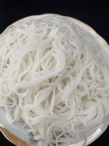 Nouilles de riz séchées vietnamiennes traditionnelles de haute qualité, sans gluten, saines et parfaites pour la cuisine quotidienne - Product Image 3