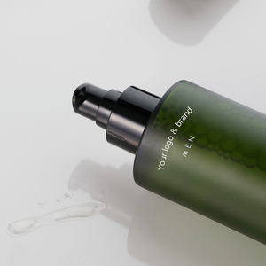 Organic Skincare formulated with naturally derived, Korea-sourced ingredients to hydrate and fortify mens <b>skin</b> every day - Product Image 3