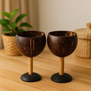 Copa de Vino de Coco Premium, Acabado Liso, Concha Natural, Duradera y Ligera, para Uso Diario - Product Image 3