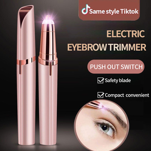 Deruibao Rasoir électrique pour femme, outil d'épilation faciale rechargeable par USB, petite tondeuse pour le <span class=keywords><strong>nez</strong></span> et les <span class=keywords><strong>oreilles</strong></span> - Product Image 4