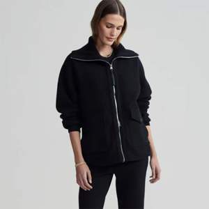 Chaqueta negra de Sherpa con cremallera para mujer a la moda, forro polar suave y cómodo para ropa informal de invierno - Product Image 5