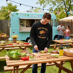 Camiseta de Manga Larga para Amantes y Elaboradores de Tacos, Camiseta Promocional con la Frase 'Ring the Bell Taco Shell' - Product Image 3